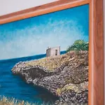 Antonio - Independent House